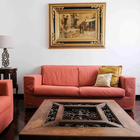 High-end In The Center Palermo